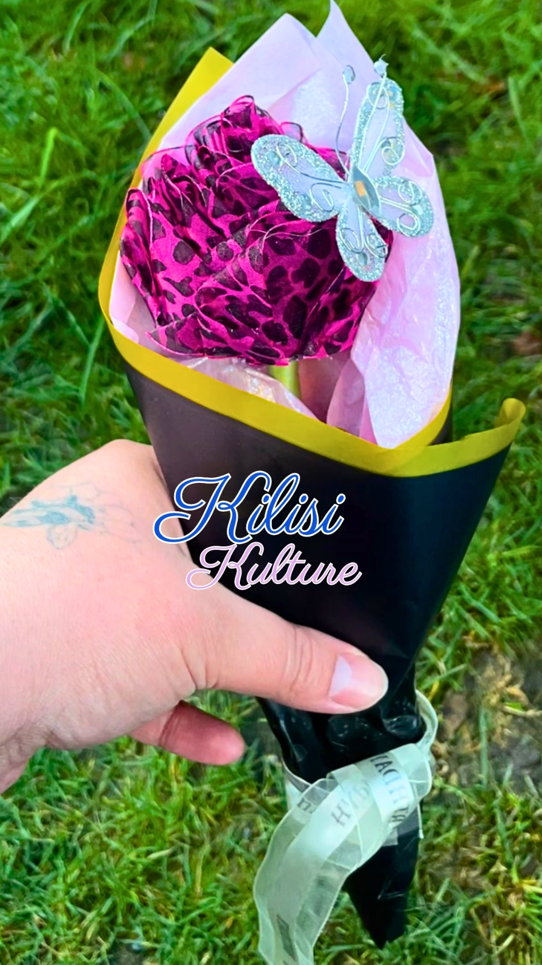Personalised single flower bouquet | Personalised Gifts